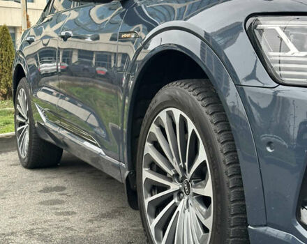 Синій Ауді E-Tron, об'ємом двигуна 0 л та пробігом 34 тис. км за 55000 $, фото 12 на Automoto.ua