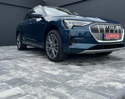 Синий Ауди E-Tron, объемом двигателя 0 л и пробегом 111 тыс. км за 26200 $, фото 2 на Automoto.ua