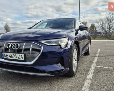 Синій Ауді E-Tron, об'ємом двигуна 0 л та пробігом 47 тис. км за 36000 $, фото 10 на Automoto.ua