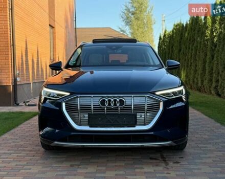 Синій Ауді E-Tron, об'ємом двигуна 0 л та пробігом 47 тис. км за 36500 $, фото 1 на Automoto.ua