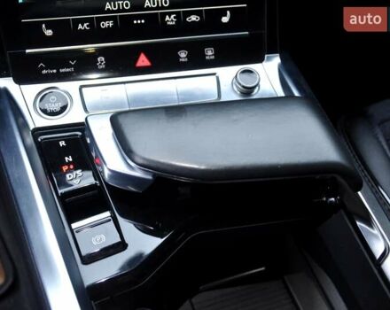 Синий Ауди E-Tron, объемом двигателя 0 л и пробегом 52 тыс. км за 31500 $, фото 34 на Automoto.ua