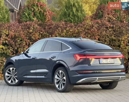 Ауді E-Tron 2021 у Львові на Automoto.ua Синій Ауді E-Tron, об'ємом двигуна 0 л та пробігом 98 тис. км за 31700 $, фото 3 на Automoto.ua