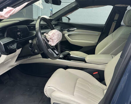 Синій Ауді E-Tron, об'ємом двигуна 0 л та пробігом 25 тис. км за 18500 $, фото 7 на Automoto.ua