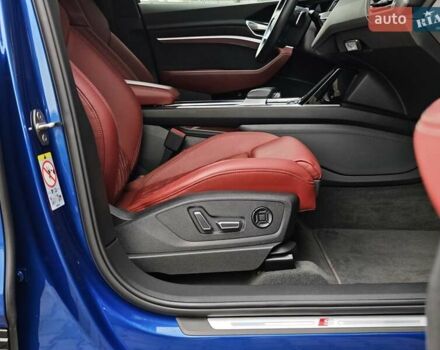 Синій Ауді E-Tron, об'ємом двигуна 0 л та пробігом 35 тис. км за 49899 $, фото 56 на Automoto.ua