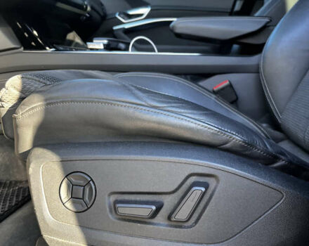 Синій Ауді E-Tron, об'ємом двигуна 0 л та пробігом 82 тис. км за 34800 $, фото 34 на Automoto.ua