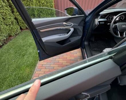 Синій Ауді E-Tron, об'ємом двигуна 0 л та пробігом 32 тис. км за 37999 $, фото 77 на Automoto.ua