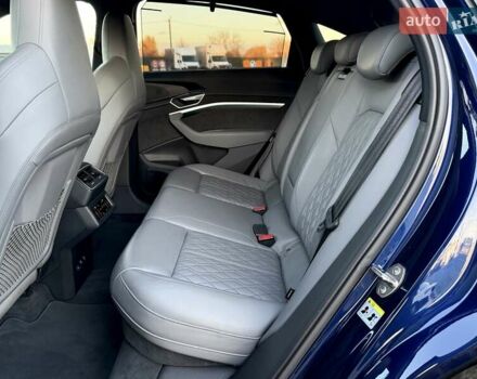 Синий Ауди E-Tron, объемом двигателя 0 л и пробегом 44 тыс. км за 46600 $, фото 48 на Automoto.ua