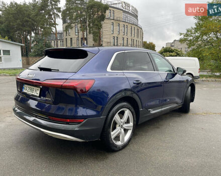 Синій Ауді E-Tron, об'ємом двигуна 0 л та пробігом 97 тис. км за 33000 $, фото 3 на Automoto.ua