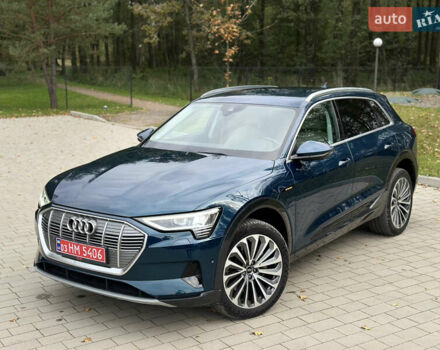 Синій Ауді E-Tron, об'ємом двигуна 0 л та пробігом 75 тис. км за 35900 $, фото 2 на Automoto.ua