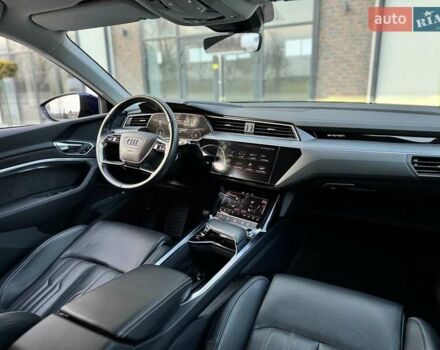 Синий Ауди E-Tron, объемом двигателя 0 л и пробегом 52 тыс. км за 37500 $, фото 87 на Automoto.ua