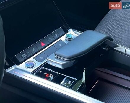 Синий Ауди E-Tron, объемом двигателя 0 л и пробегом 69 тыс. км за 35990 $, фото 35 на Automoto.ua