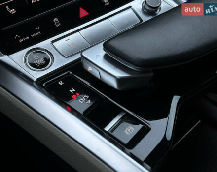 Синій Ауді E-Tron, об'ємом двигуна 0 л та пробігом 75 тис. км за 35900 $, фото 69 на Automoto.ua