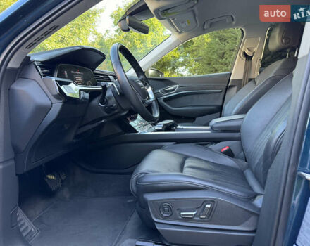 Синій Ауді E-Tron, об'ємом двигуна 0 л та пробігом 58 тис. км за 31500 $, фото 19 на Automoto.ua