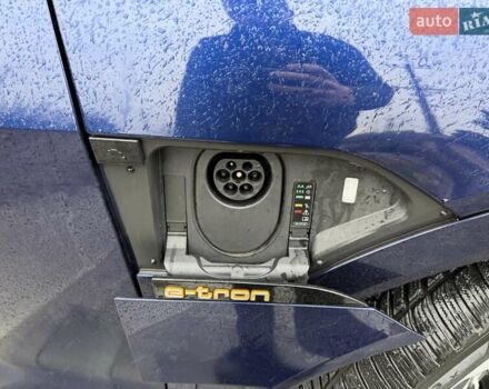 Синий Ауди E-Tron, объемом двигателя 0 л и пробегом 71 тыс. км за 38900 $, фото 14 на Automoto.ua