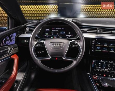 Синій Ауді E-Tron, об'ємом двигуна 0 л та пробігом 33 тис. км за 49899 $, фото 40 на Automoto.ua