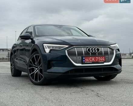 Синий Ауди E-Tron, объемом двигателя 0 л и пробегом 69 тыс. км за 33300 $, фото 20 на Automoto.ua