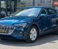 Синій Ауді E-Tron, об'ємом двигуна 0 л та пробігом 45 тис. км за 33900 $, фото 3 на Automoto.ua
