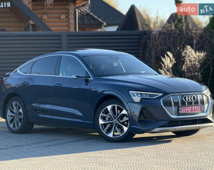 Синий Ауди E-Tron, объемом двигателя 0 л и пробегом 98 тыс. км за 30990 $, фото 2 на Automoto.ua