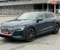 Синий Ауди E-Tron, объемом двигателя 0 л и пробегом 69 тыс. км за 33300 $, фото 5 на Automoto.ua