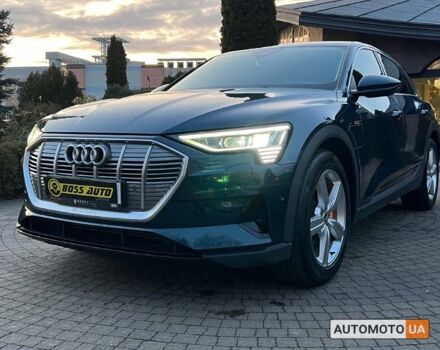 Синий Ауди E-Tron, объемом двигателя 71 л и пробегом 50 тыс. км за 34500 $, фото 2 на Automoto.ua