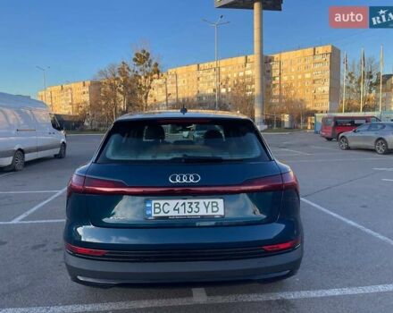 Синий Ауди E-Tron, объемом двигателя 0 л и пробегом 69 тыс. км за 31000 $, фото 3 на Automoto.ua