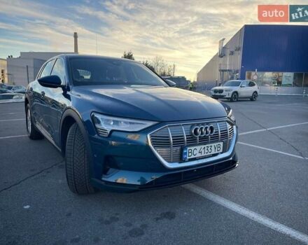Синий Ауди E-Tron, объемом двигателя 0 л и пробегом 69 тыс. км за 31000 $, фото 6 на Automoto.ua