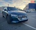 Синий Ауди E-Tron, объемом двигателя 0 л и пробегом 69 тыс. км за 31000 $, фото 6 на Automoto.ua