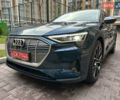 Синий Ауди E-Tron, объемом двигателя 0 л и пробегом 73 тыс. км за 34900 $, фото 16 на Automoto.ua