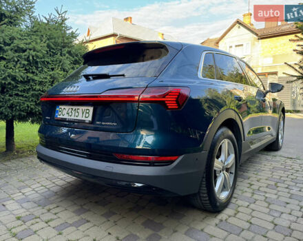 Синій Ауді E-Tron, об'ємом двигуна 0 л та пробігом 58 тис. км за 31500 $, фото 4 на Automoto.ua