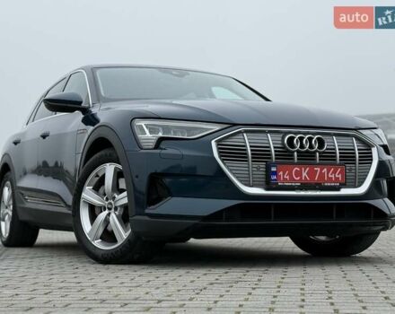 Синий Ауди E-Tron, объемом двигателя 0 л и пробегом 69 тыс. км за 32700 $, фото 17 на Automoto.ua
