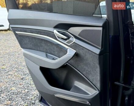 Синий Ауди E-Tron, объемом двигателя 0 л и пробегом 44 тыс. км за 46600 $, фото 47 на Automoto.ua