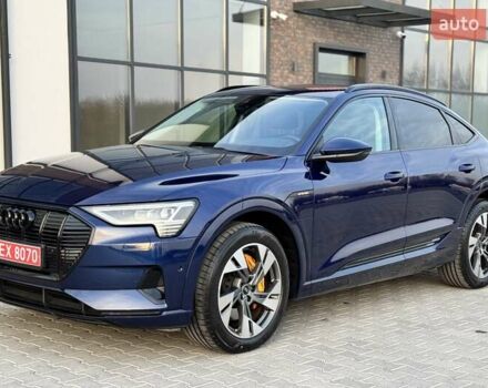 Синій Ауді E-Tron, об'ємом двигуна 0 л та пробігом 44 тис. км за 38121 $, фото 10 на Automoto.ua