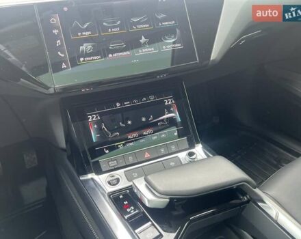 Синій Ауді E-Tron, об'ємом двигуна 0 л та пробігом 46 тис. км за 29900 $, фото 29 на Automoto.ua