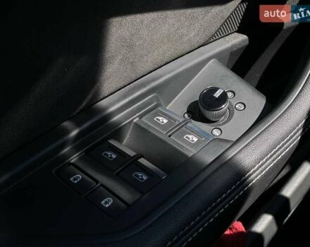 Синий Ауди E-Tron, объемом двигателя 0 л и пробегом 72 тыс. км за 42390 $, фото 33 на Automoto.ua