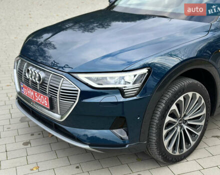 Синій Ауді E-Tron, об'ємом двигуна 0 л та пробігом 75 тис. км за 35900 $, фото 23 на Automoto.ua