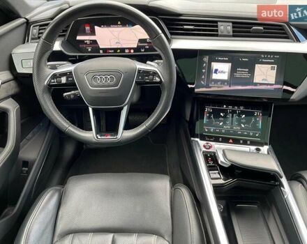 Синій Ауді E-Tron, об'ємом двигуна 0 л та пробігом 50 тис. км за 47000 $, фото 15 на Automoto.ua