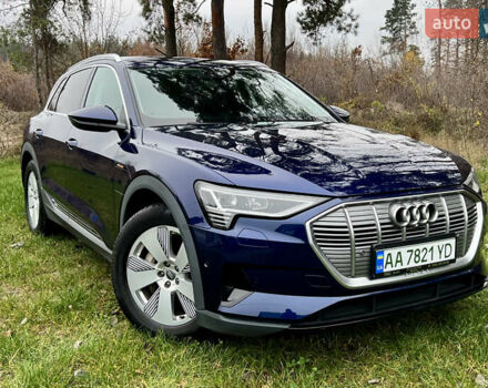 Синий Ауди E-Tron, объемом двигателя 0 л и пробегом 94 тыс. км за 34900 $, фото 1 на Automoto.ua
