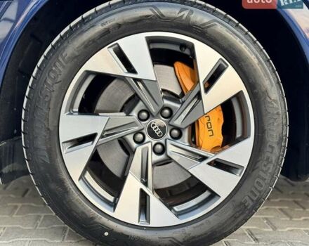 Синий Ауди E-Tron, объемом двигателя 0 л и пробегом 52 тыс. км за 37500 $, фото 114 на Automoto.ua