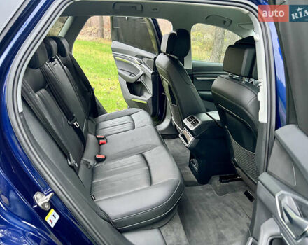 Синий Ауди E-Tron, объемом двигателя 0 л и пробегом 94 тыс. км за 34900 $, фото 15 на Automoto.ua