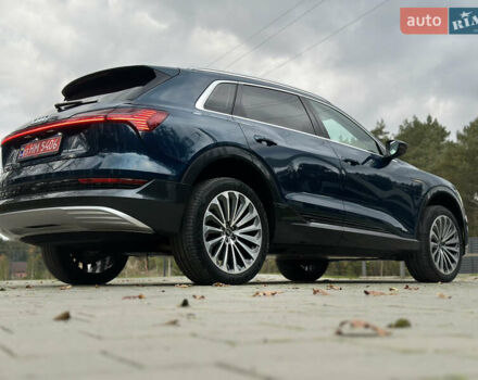 Синій Ауді E-Tron, об'ємом двигуна 0 л та пробігом 75 тис. км за 35900 $, фото 150 на Automoto.ua