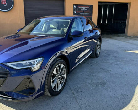 Синий Ауди E-Tron, объемом двигателя 0 л и пробегом 46 тыс. км за 35900 $, фото 34 на Automoto.ua