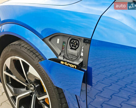 Синій Ауді E-Tron, об'ємом двигуна 0 л та пробігом 35 тис. км за 49899 $, фото 18 на Automoto.ua