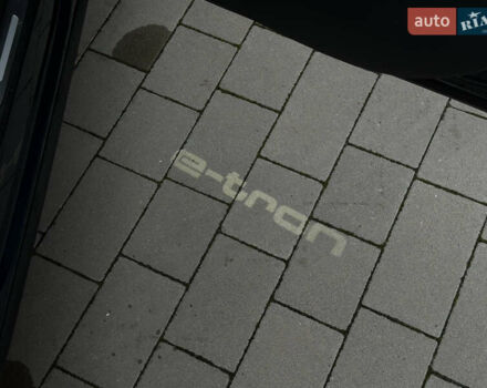 Синій Ауді E-Tron, об'ємом двигуна 0 л та пробігом 75 тис. км за 35900 $, фото 72 на Automoto.ua