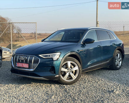 Синий Ауди E-Tron, объемом двигателя 0 л и пробегом 59 тыс. км за 34500 $, фото 2 на Automoto.ua