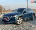 Синий Ауди E-Tron, объемом двигателя 0 л и пробегом 59 тыс. км за 34500 $, фото 2 на Automoto.ua