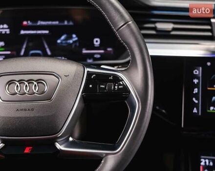 Синій Ауді E-Tron, об'ємом двигуна 0 л та пробігом 33 тис. км за 49899 $, фото 37 на Automoto.ua
