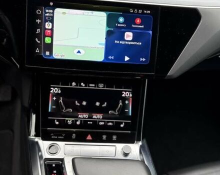 Синий Ауди E-Tron, объемом двигателя 0 л и пробегом 69 тыс. км за 33300 $, фото 43 на Automoto.ua