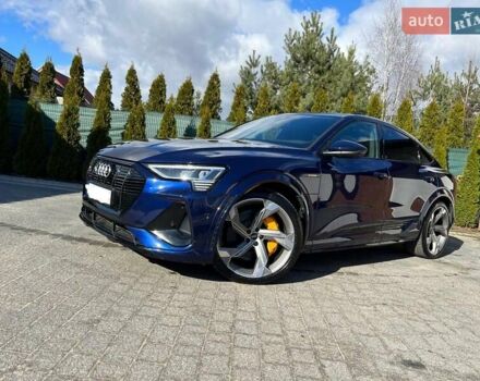 Синій Ауді E-Tron, об'ємом двигуна 0 л та пробігом 50 тис. км за 47000 $, фото 2 на Automoto.ua