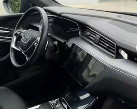 Синий Ауди E-Tron, объемом двигателя 0 л и пробегом 38 тыс. км за 37700 $, фото 14 на Automoto.ua