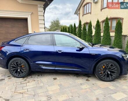 Ауди E-Tron 2021 в Днепре (Днепропетровске) на Automoto.ua Синий Ауди E-Tron, объемом двигателя 0 л и пробегом 134 тыс. км за 35999 $, фото 24 на Automoto.ua